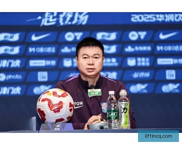 于根伟：最后时刻禁区内事件应判点球
